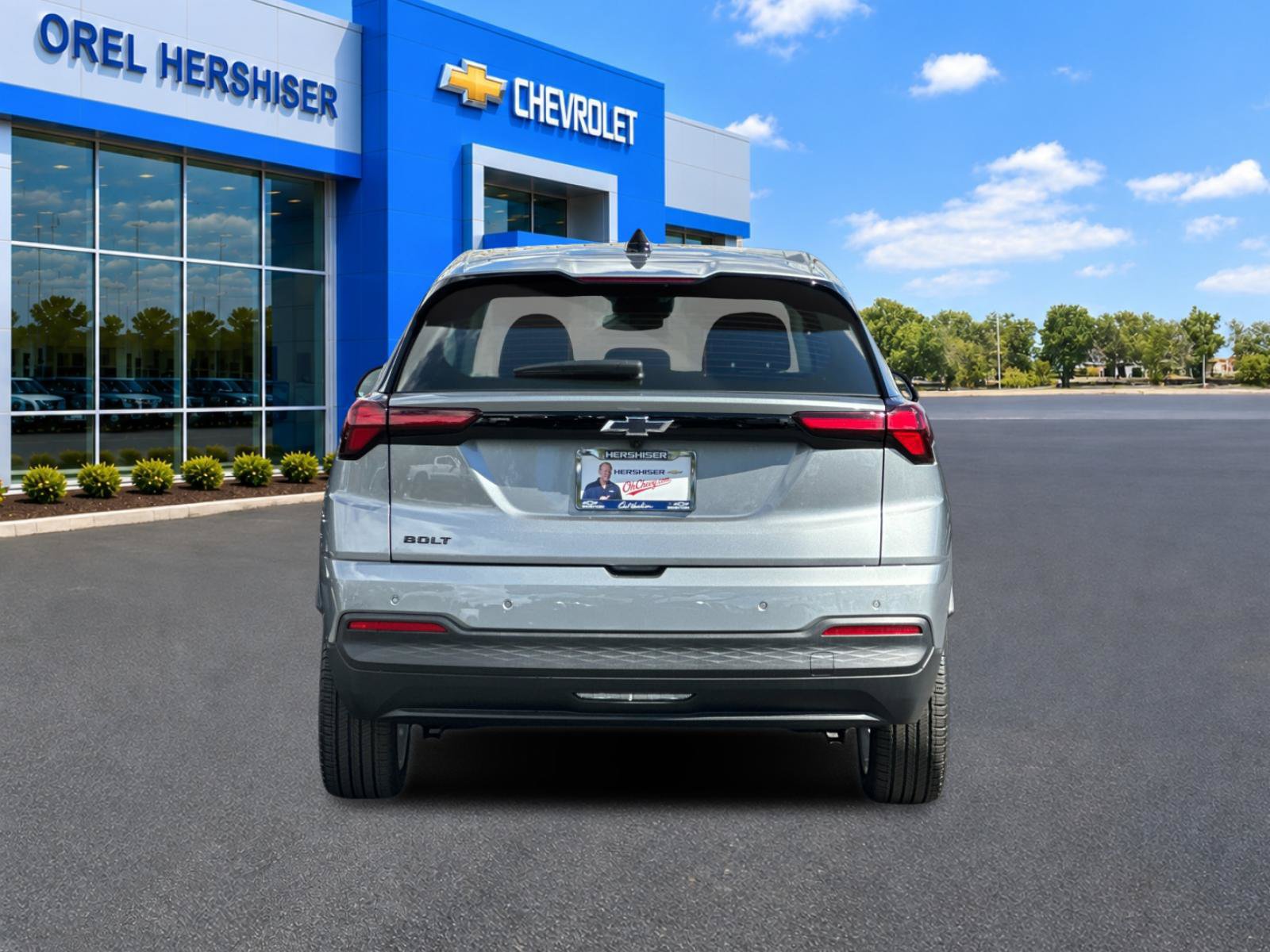 New 2027 Chevrolet Bolt LT FWD image 5