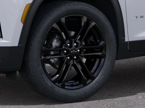 New 2026 Chevrolet Traverse LT FWD image 9