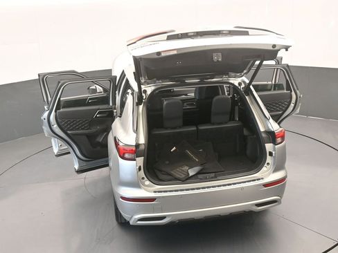 Used 2022 Mitsubishi Outlander SEL image 64