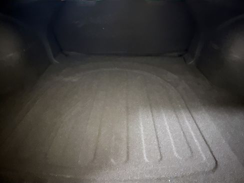 Used 2025 Hyundai Elantra SE image 34