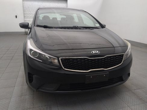 Used 2017 Kia Forte LX FWD image 14