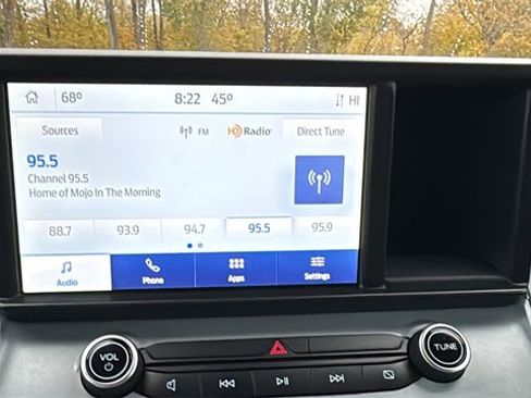 Certified 2022 Ford Maverick Lariat w/ Lariat Luxury Package image 23