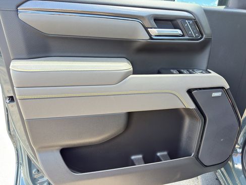 Certified 2026 Chevrolet Silverado 1500 ZR2 w/ Dark Appearance Package AWD/4WD image 16