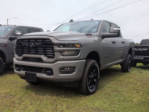 New 2026 RAM 2500 Big Horn AWD/4WD image 6