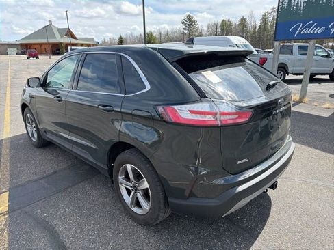 Used 2023 Ford Edge SEL w/ Convenience Package AWD/4WD image 3