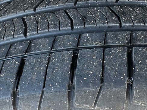 Used 2023 Jeep Grand Cherokee Limited image 27