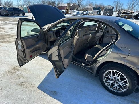 Used 2000 Pontiac Bonneville SLE image 11