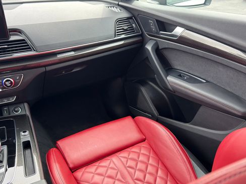 Certified 2024 Audi SQ5 Premium Plus image 27