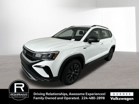 Used 2024 Volkswagen Taos S image 1