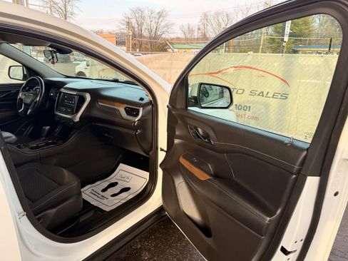 Used 2019 GMC Acadia SLE w/ Driver Alert Package I image 21