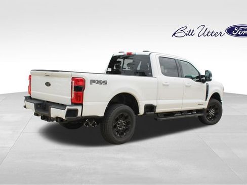 New 2026 Ford F250 Lariat w/ Black Appearance Package AWD/4WD image 3