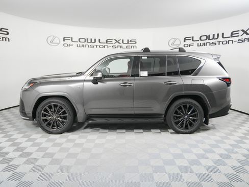 New 2025 Lexus LX 700h F Sport image 4