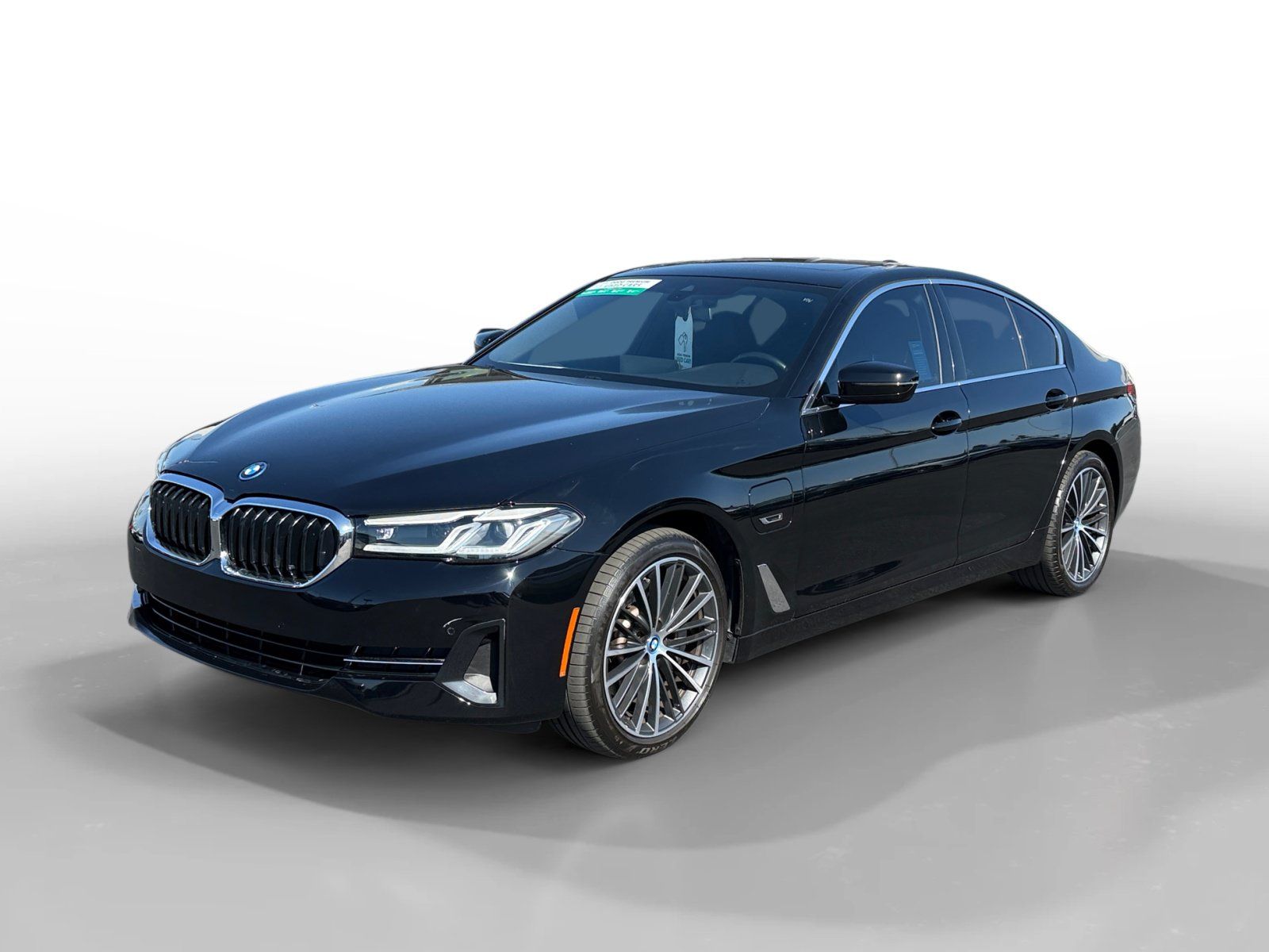Used 2023 BMW 530e w/ Convenience Package RWD image 1