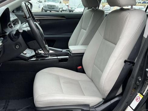 Used 2016 Lexus ES 350 image 11