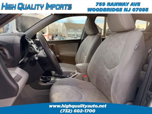 Used 2011 Toyota RAV4 4WD image 13