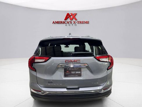 Used 2024 GMC Terrain SLT AWD/4WD image 6