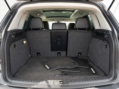 Used 2016 Volkswagen Tiguan SEL image 27