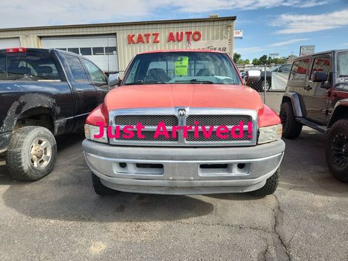Used 1996 Dodge Ram 1500 Truck 4x4 Club Cab image 2