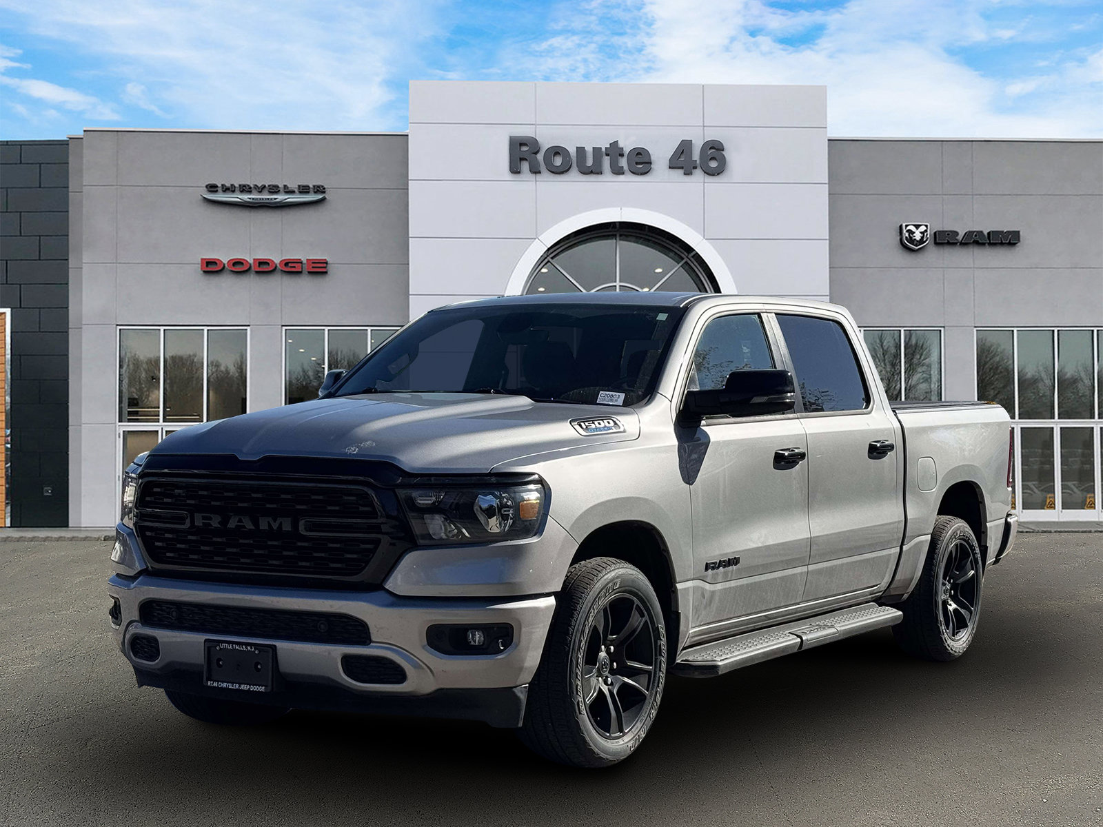 Used 2024 RAM 1500 Big Horn AWD/4WD image 2