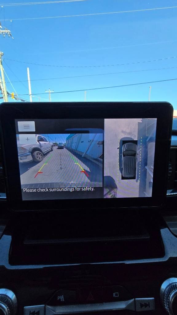Used 2021 Ford Explorer Limited w/ Equipment Group 301A RWD image 40