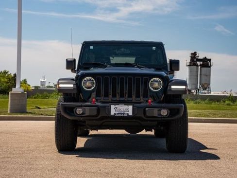 Used 2018 Jeep Wrangler Unlimited Rubicon AWD/4WD image 2