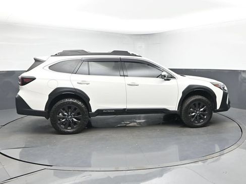 Used 2024 Subaru Outback Touring XT w/ Popular Package #2 AWD/4WD image 9