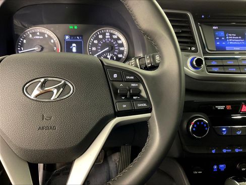 Used 2017 Hyundai Tucson Sport FWD image 12