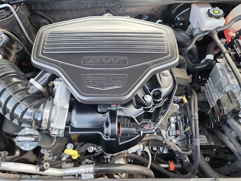 Certified 2025 Cadillac XT5 Premium Luxury image 21