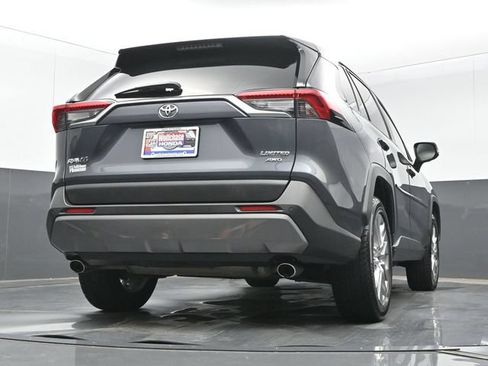 Used 2021 Toyota RAV4 Limited AWD/4WD image 24