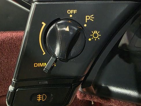 Used 1993 Chevrolet Corvette Coupe image 24