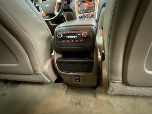Used 2016 GMC Acadia Denali AWD/4WD image 41