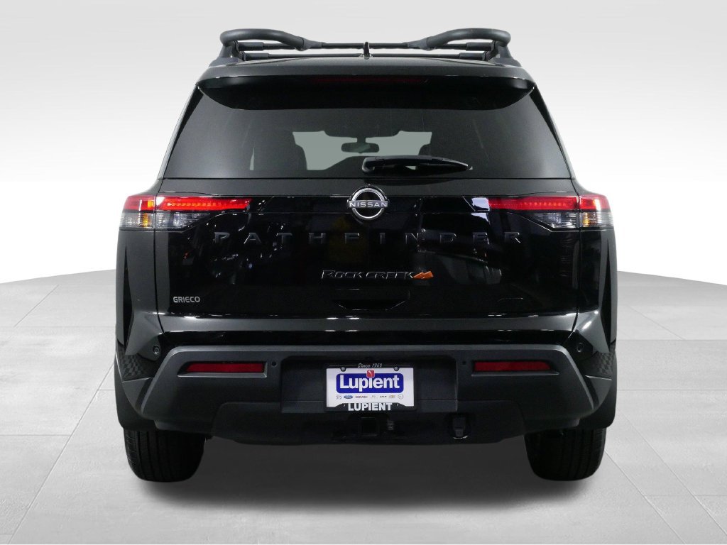 Used 2023 Nissan Pathfinder Rock Creek AWD/4WD image 9