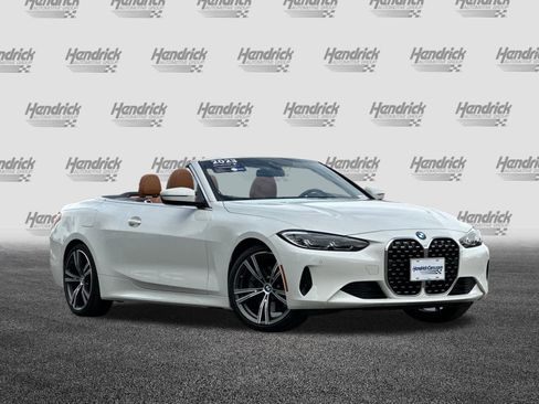Used 2023 BMW 430i Convertible w/ Premium Package image 2