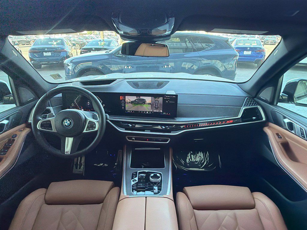 Used 2024 BMW X5 xDrive50e w/ Executive Package AWD/4WD image 16