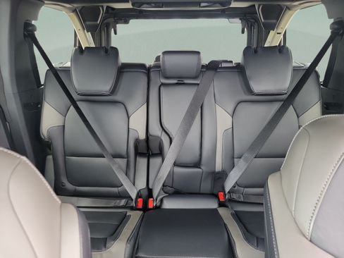 New 2026 Ford Bronco Outer Banks AWD/4WD image 9