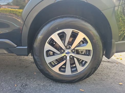 Certified 2025 Subaru Outback Premium image 32