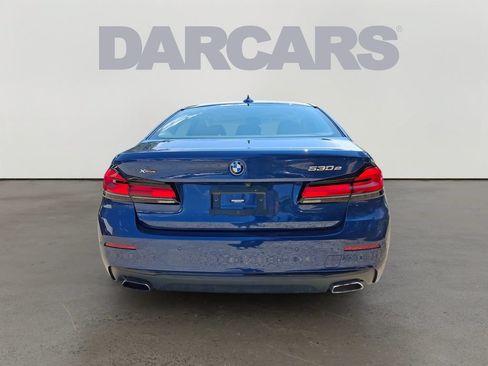 Used 2022 BMW 530e xDrive w/ Convenience Package AWD/4WD image 5