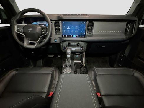 New 2025 Ford Bronco Badlands AWD/4WD image 18