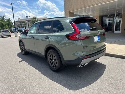 Used 2026 Honda CR-V TrailSport image 2