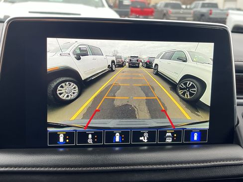 Used 2022 Chevrolet Tahoe High Country w/ Max Trailering Package image 15