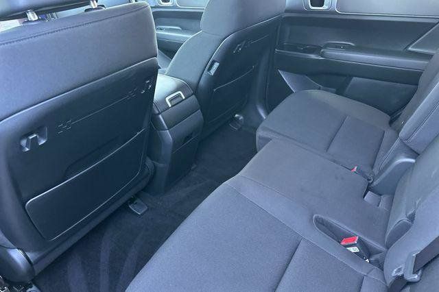 Used 2026 Hyundai Santa Fe SE FWD image 12