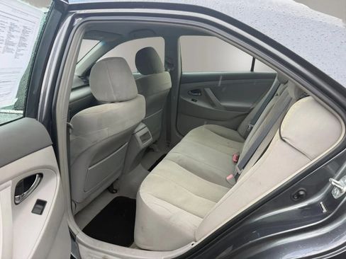 Used 2007 Toyota Camry SE FWD image 25