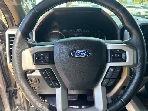 Used 2020 Ford F150 Lariat w/ Equipment Group 502A Luxury AWD/4WD image 25