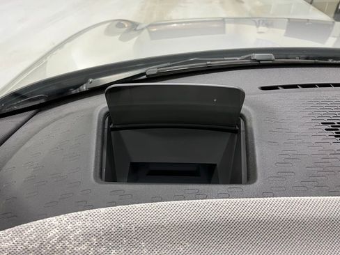 Certified 2025 MINI Cooper S image 19