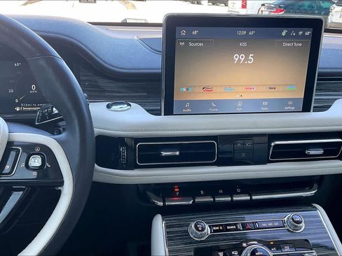 Used 2021 Lincoln Aviator Black Label w/ Dynamic Handling Package image 6