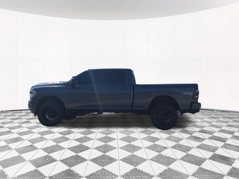 Used 2024 RAM 2500 Laramie w/ Night Edition AWD/4WD image 2