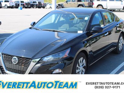 Used 2022 Nissan Altima 2.5 S