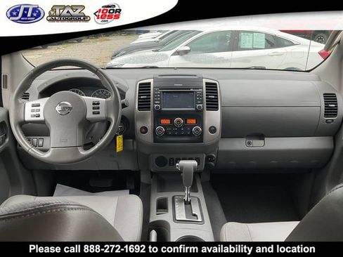 Used 2019 Nissan Frontier SL image 17