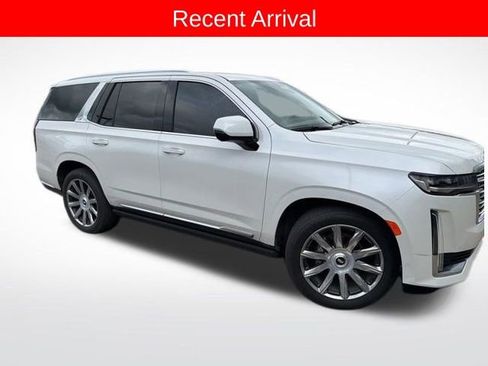 Used 2022 Cadillac Escalade Premium Luxury Platinum image 8