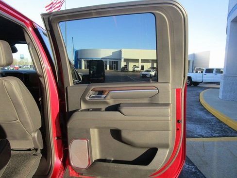 Certified 2025 Chevrolet Silverado 2500 High Country w/ Technology Package AWD/4WD image 23